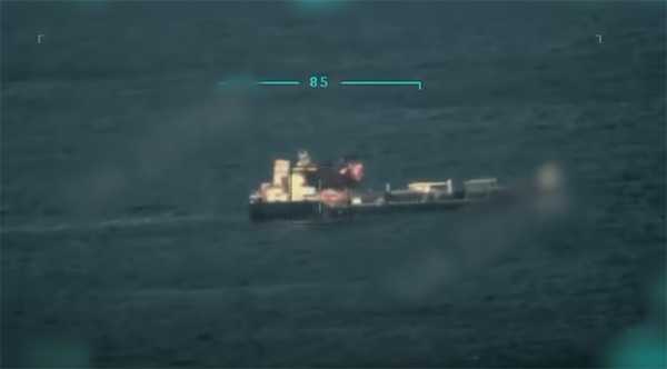 Росія знову здійснила напад на цивільні кораблі в акваторії Чорного моря.